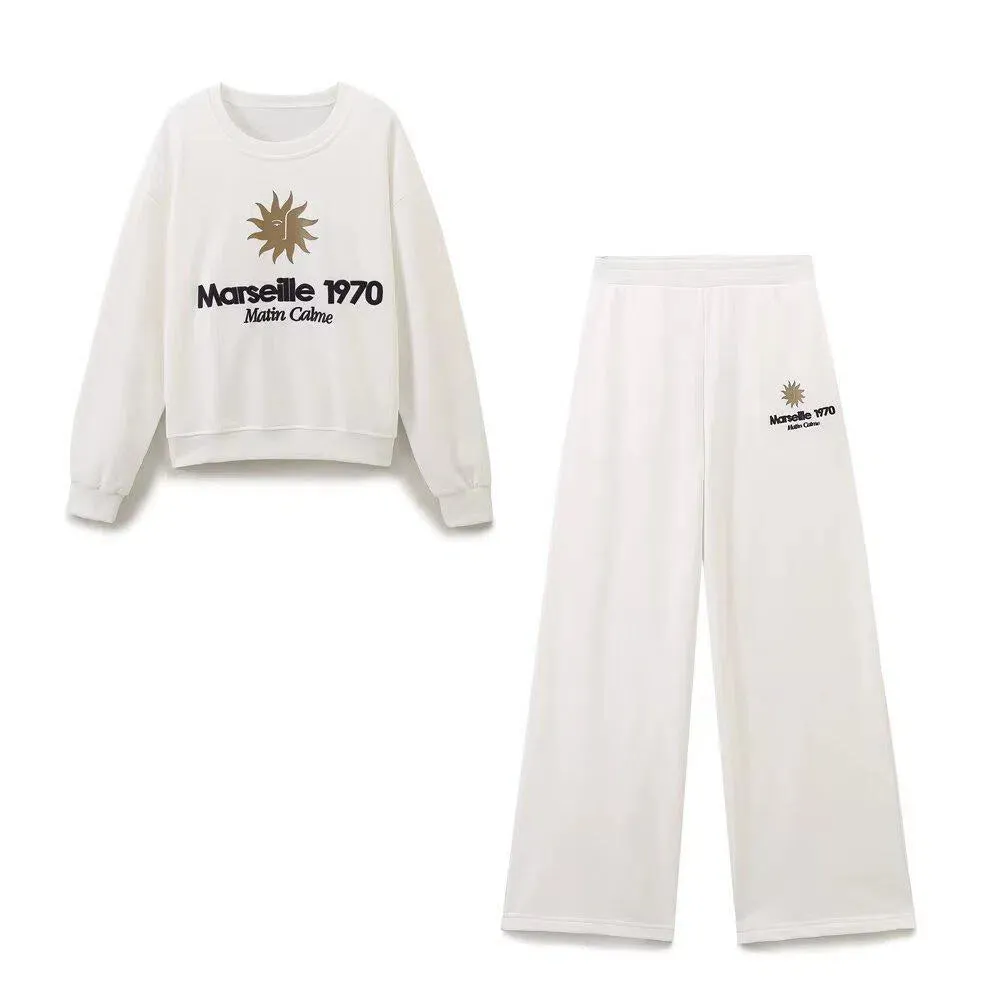 Antoinette – Crew neck sweatshirt  – Wide pants – Marseille lounge set