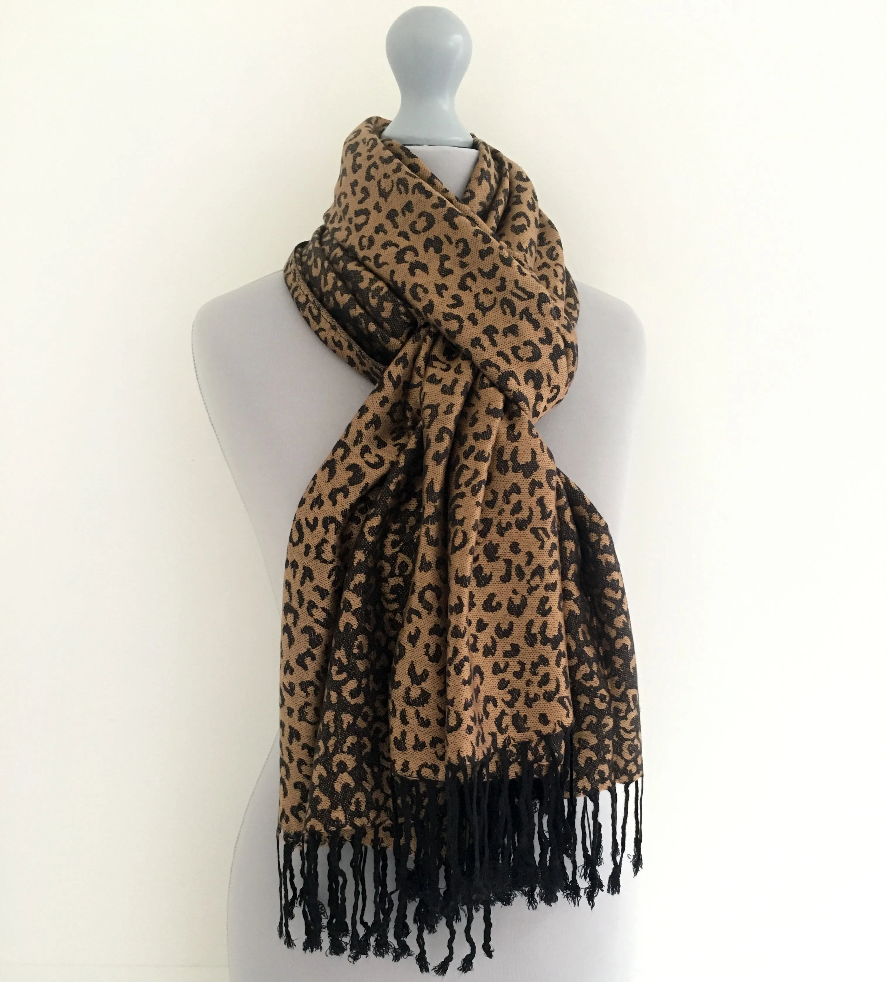 BROWN SMALL LEOPARD PRINT REVERSIBLE PASHMINA SHAWL SCARF