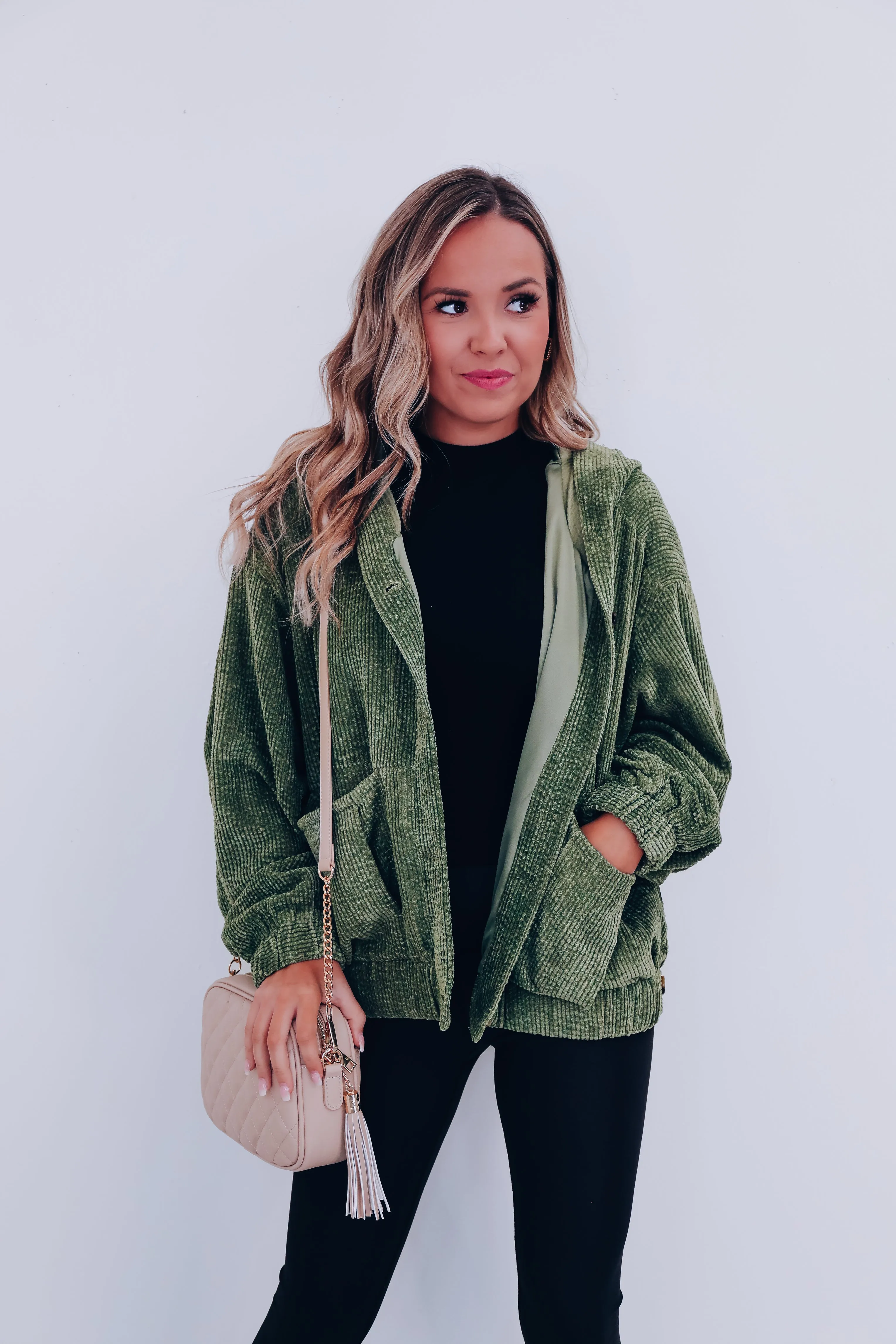 Coty Corduroy Cropped Jacket - Dark Olive