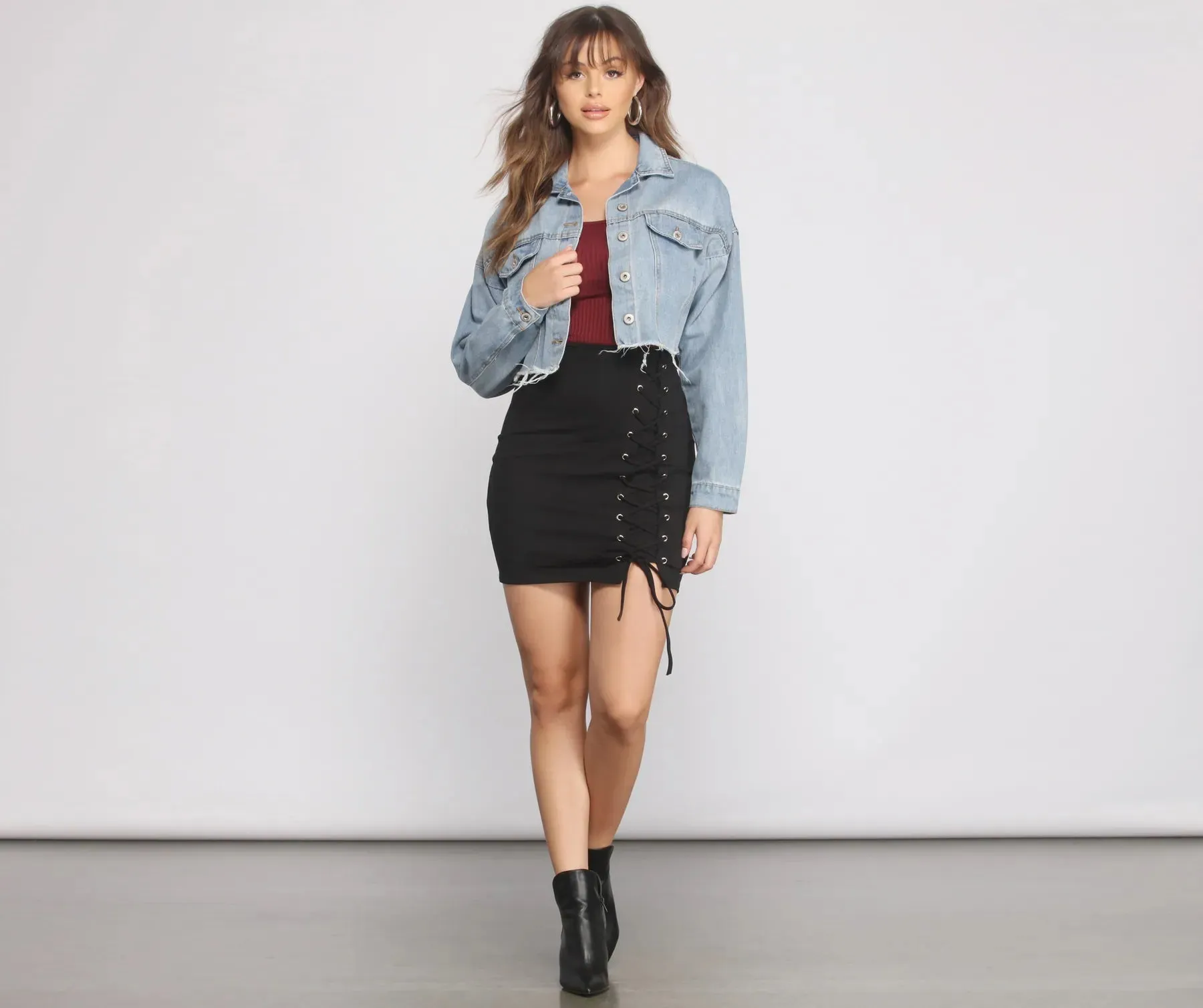 Fave Frayed Cropped Denim Jacket