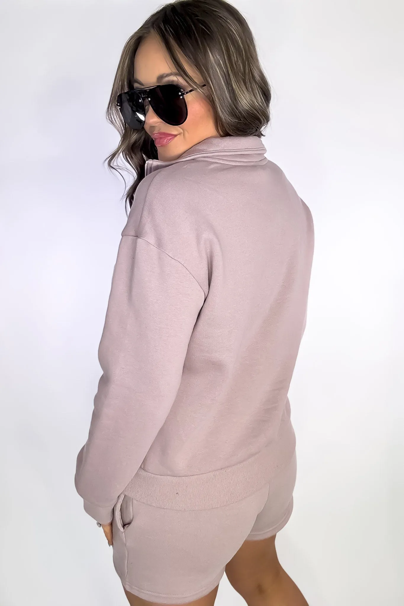 Finishing Touch Mocha Quarter-Zip Fleece Pullover Sweatshirt