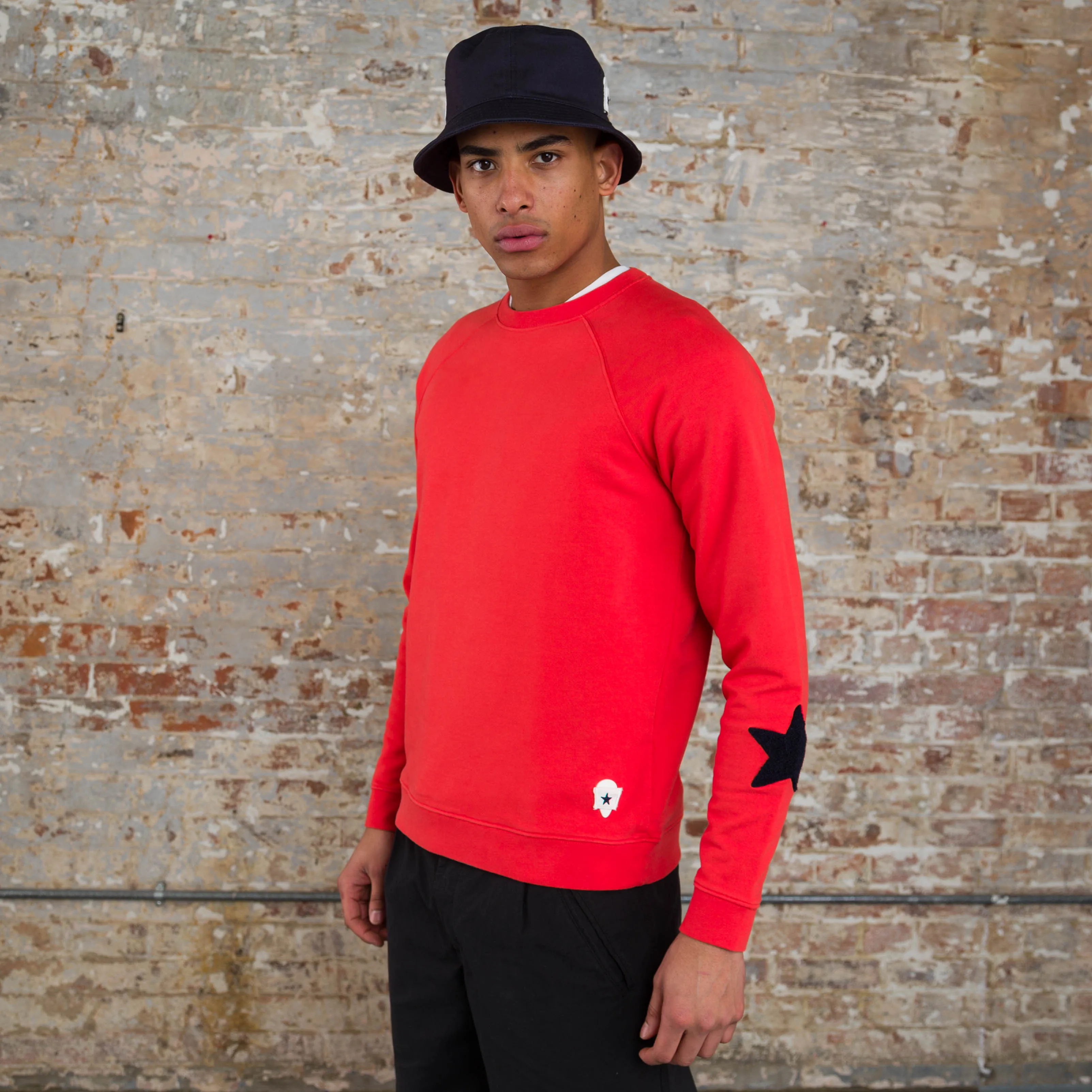 Raglan Star Sweat - Red and Navy