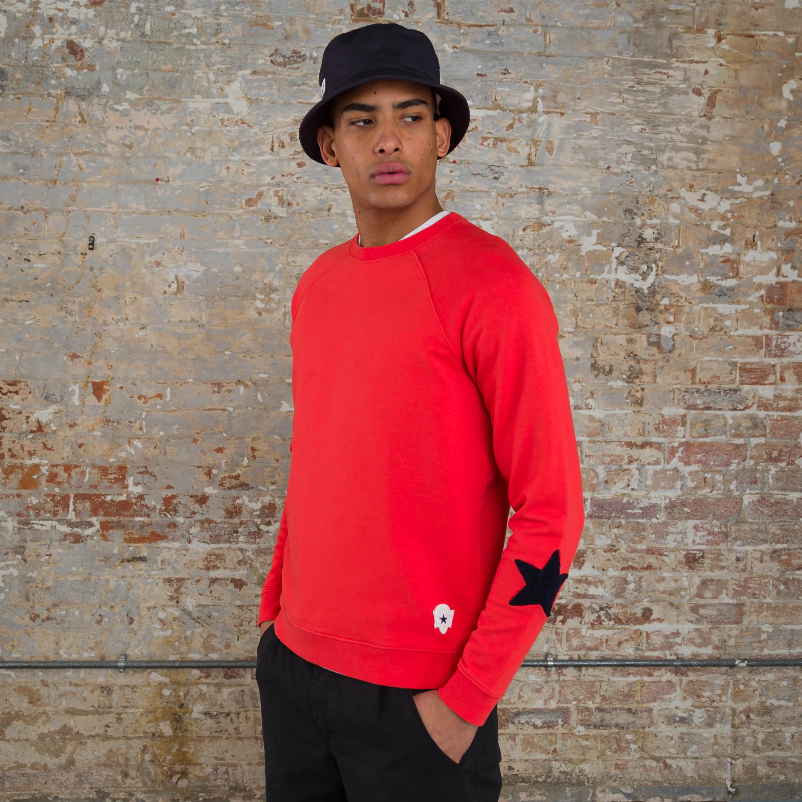 Raglan Star Sweat - Red and Navy