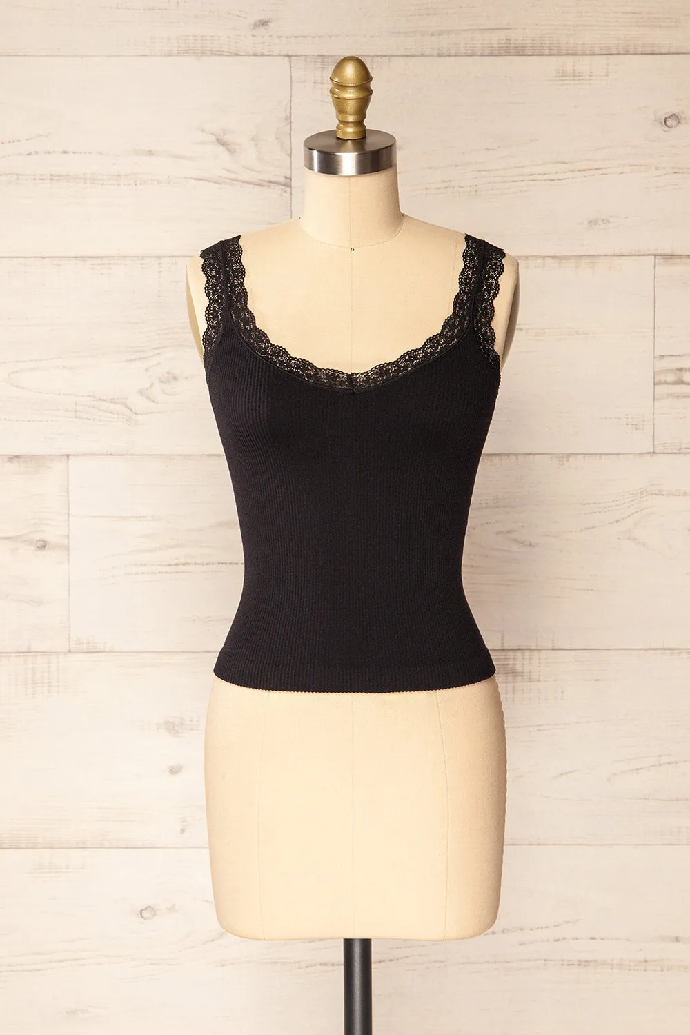 Somensac Black | Ribbed Camisole w/ Lace Trim