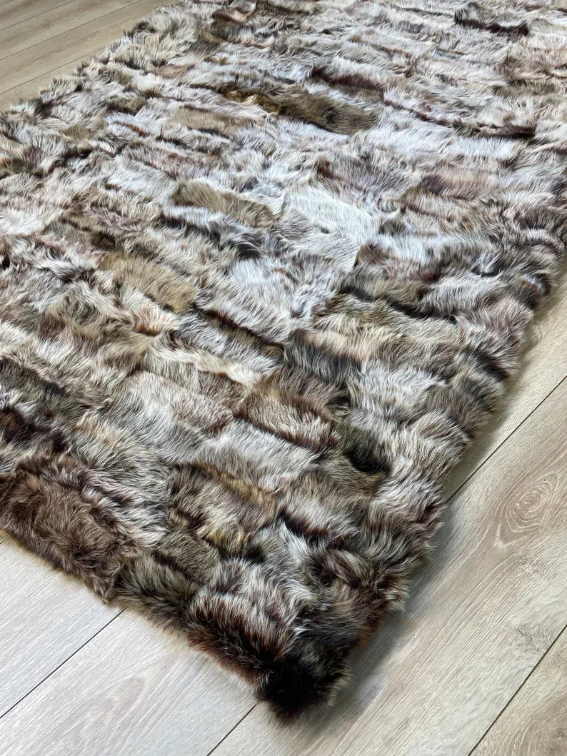 Ultra Soft Brown Shaggy Natural Sheepskin Area Rug, Floor Fur Non Slip Rug